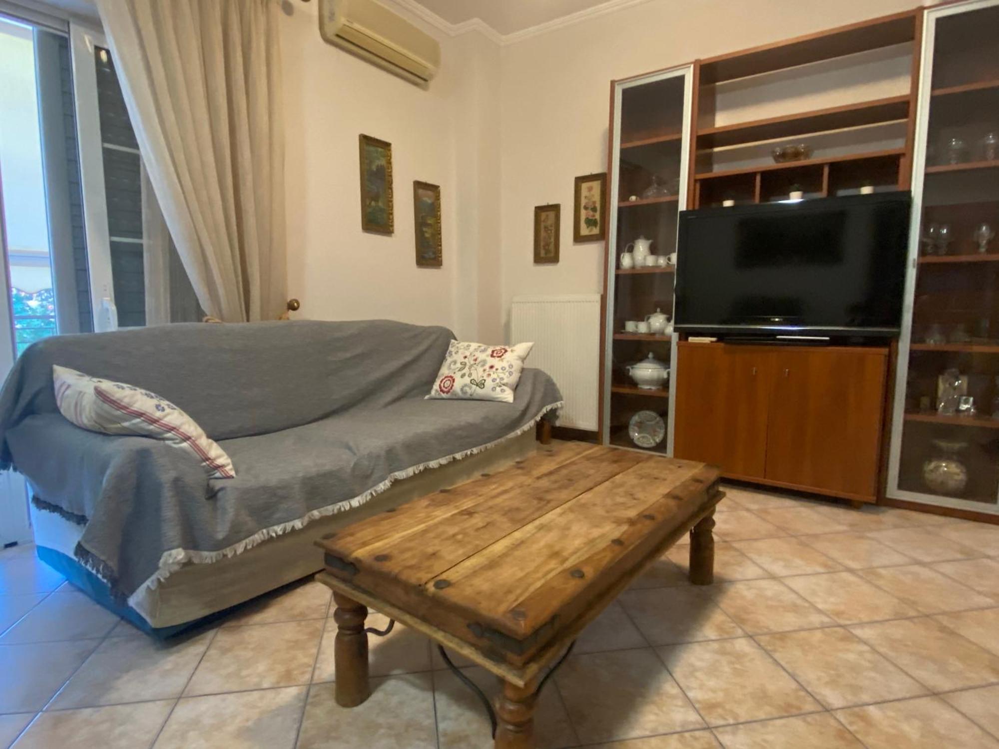 Cozy & Quiet City Apartment Trikala  Exterior photo