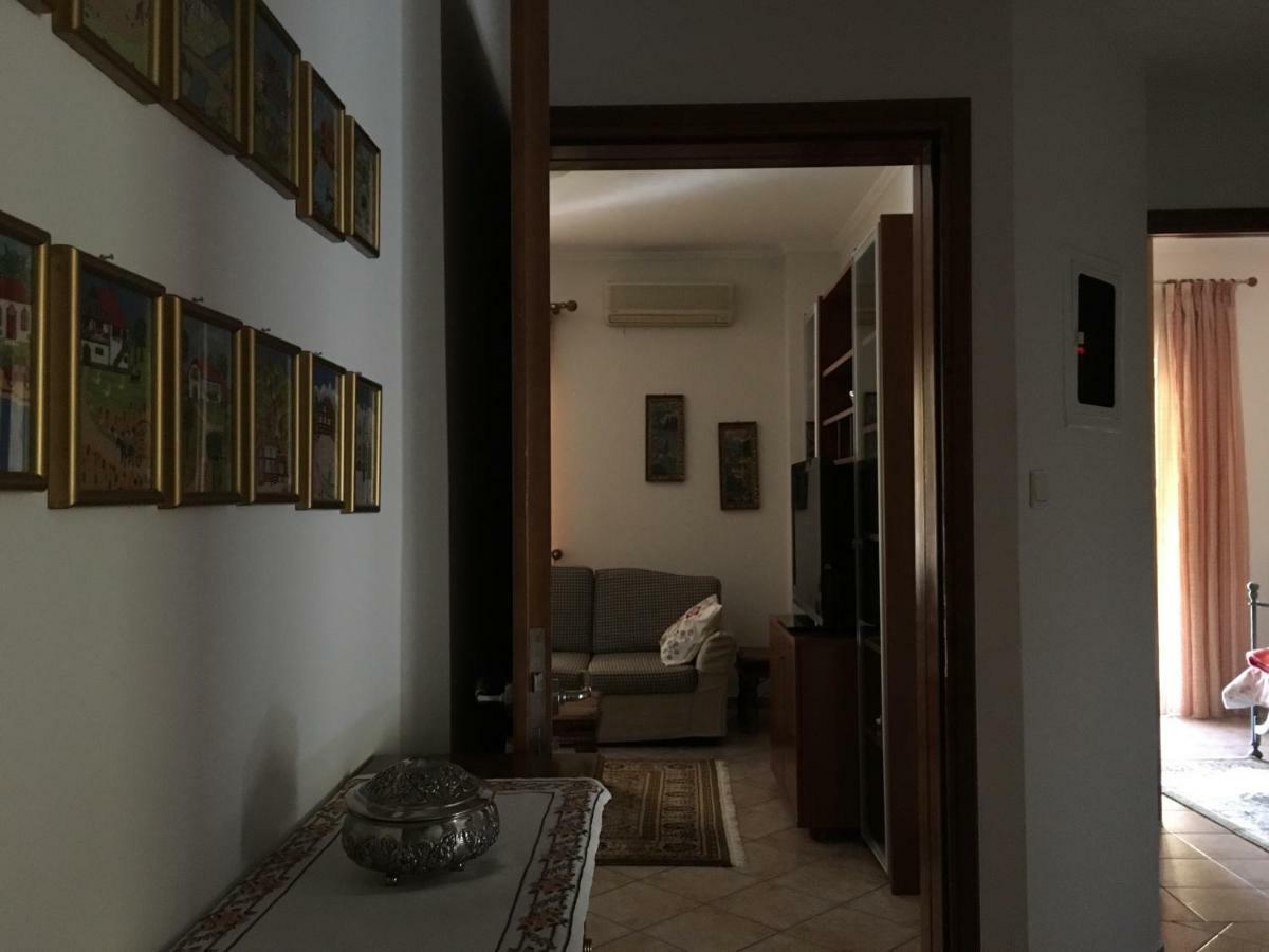Cozy & Quiet City Apartment Trikala  Exterior photo